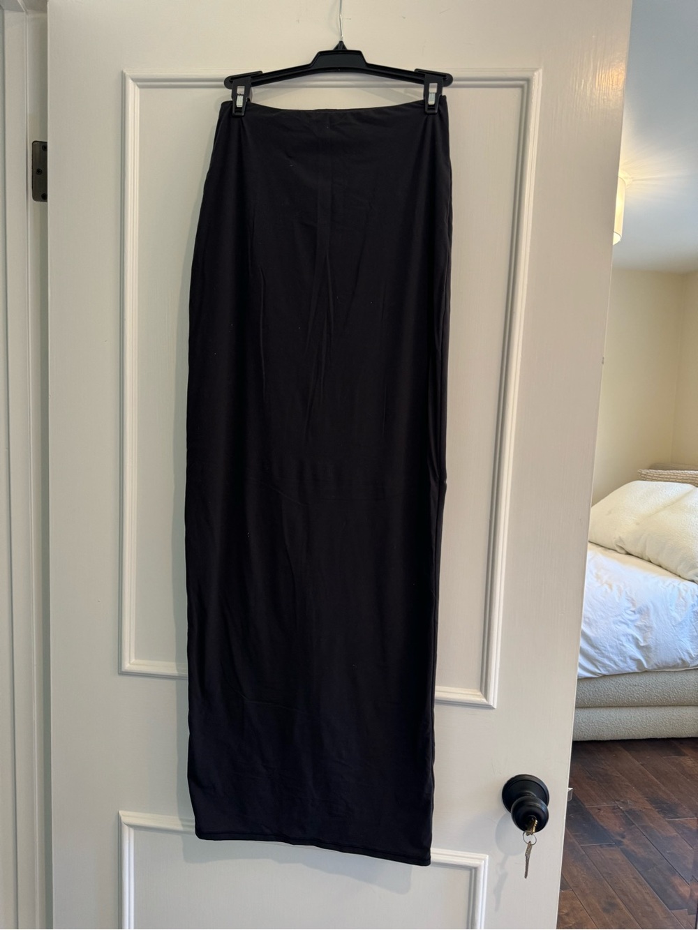 SKIMS Black Maxi Skirt - Straight Silhouette